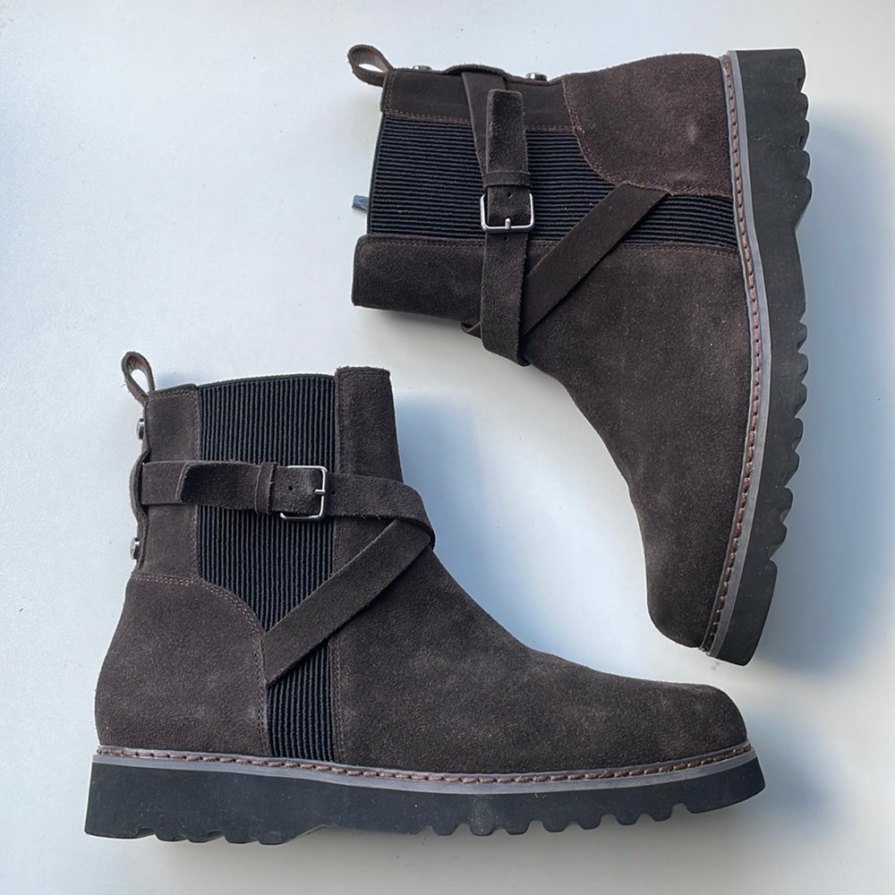 NWOT Donald Pliner Captain Booties